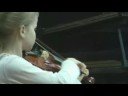 Hallo, ik ben Valentine en ik ben 9 jaar oud. Mijn filmpje is in januari 2008 opgenomen op de Iordens viooldagen. Ik zou de classic express willen winnen omdat het me super lijkt om de rijdende concertzaal in mijn straat te hebben en al mijn buren zullen het geweldig vinden! de stukken die ik speelde zijn de clowns van kabalevski een paar delen van een stuk van telemann en pracht.