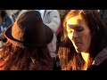 nina shliemann and sara ogilvy sing on oslo's main street july 18th 2008
