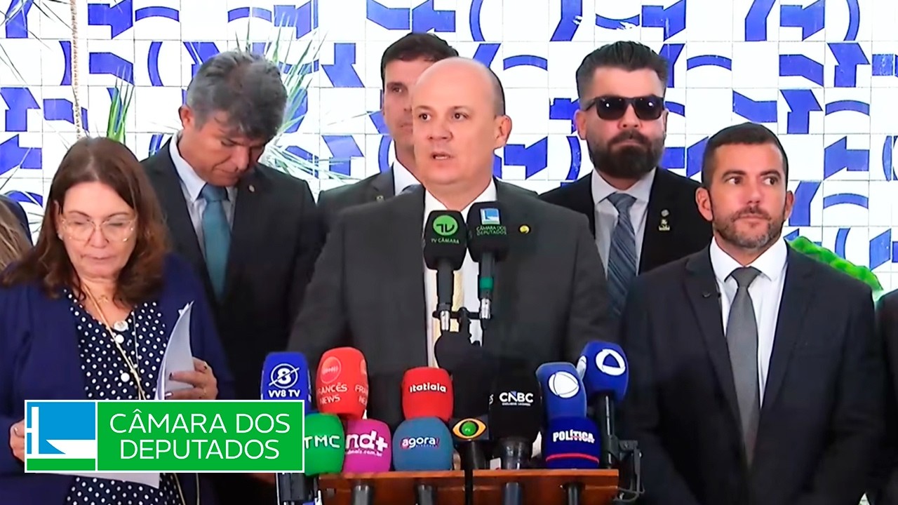 Relatório de CPI que citava ministros do STF é rejeitado e oposição contesta  - 15/04/2026