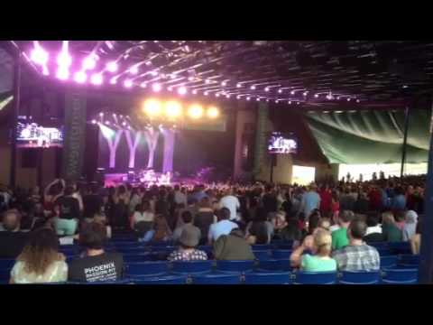 Yeah yeah yeahs at #sweetlife2013