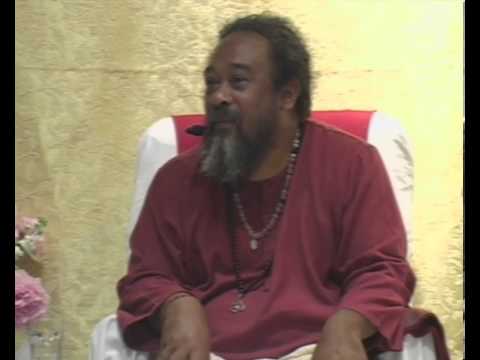 Mooji Video: Life is Not a Rehearsal for Something Else