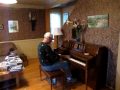 2009-11-14-Paul Shandling playing piano at TierraLinda.MOV