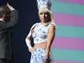 LADY GAGA NEW LOOK!!! MUST SEE!!!! 7 11/24/2009 [MORE MAD T