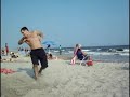 Видеоновость Трамплин из шара для фитнеса на пляже