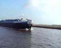 dinsdag 19 februari 2008: de tarazed uit spijkenisse vaart in het prinses margrietkanaal bij gerkesklooster