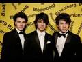 Look It Up~A Jonas Brothers Love Story Chapter 33
