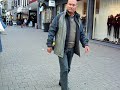 Crazy guitar playing bum (belgium)