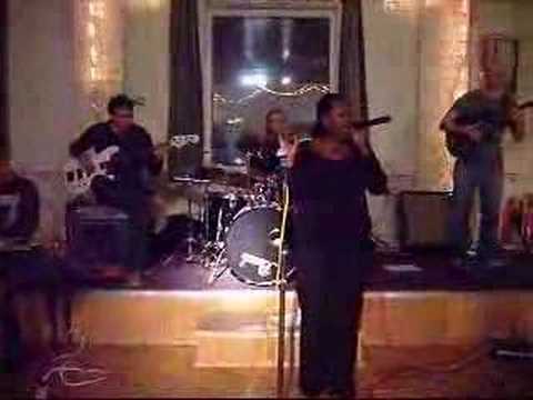 Annette GK - Love Me or Leave Me - ...