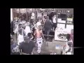 Flash Mob: Blacks Raid & Loot an Exxon Tiger Mart and Attack White Clerk