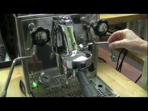 Crew Review: Rocket Espresso Cellini Classic Crew Review: Rocket Espresso Cellini Classic