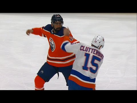Video: Oilers' Khaira fights Clutterbuck after dirty cross-check on Pakarinen