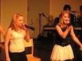 Madeleine and Louise singing -avundsjuk