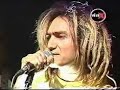brick by brick en vivo