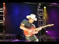 clip video Brad Paisley I'll Take You Back