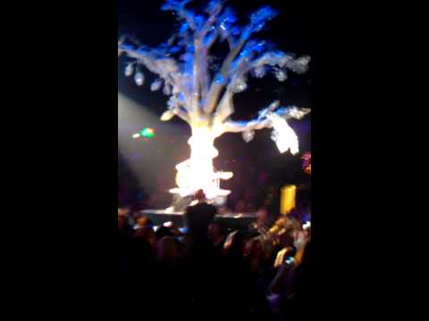 Dare You to Move by Switchfoot Valley View Casino