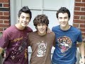 27 Signs of OJD: Obsessive Jonas Disorder 27 Signs of OJD: Obsessive Jonas Disorder