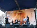xiii mi?dzynarodowy plenerowy festiwal jazz na star�wce 2007 30 czerwca - 25 sierpnia, rynek starego miasta, warszawa. zesp�? micha?a urbaniaka zaprezentowa? specjalny program z utworami krzysztofa komedy trzci?skiego, legendarnego kompozytora jazzowego i filmowego.