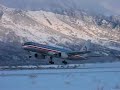 American 757 snowy takeoff