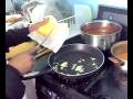 videos de EL LIC HACIENDO EL DESAYUNO