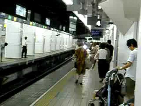 ８月３０日名鉄2200系　名古屋駅入線