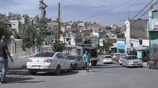 الأسرى المحررون في مخيم الجلزون يكابدون البطالة