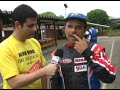 Marcos Breda entrevistado pela TV AMIKA
