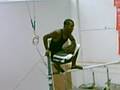 videos de The Show Stopper Shooting Frog Press from a high bar