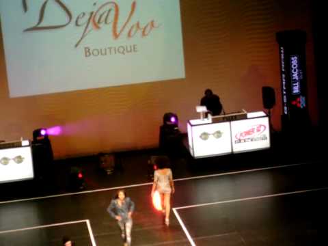 0 The Fashion Show