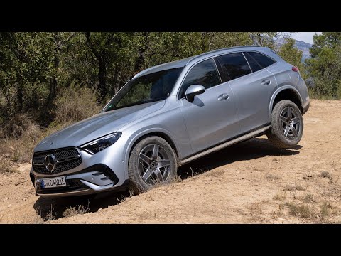 2023 Mercedes GLC 400 E 4MATIC AMG LINE – Plug-in hybrid SUV with 381 hp