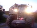 Fendt 930 / 818 mit Silowagen