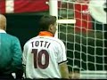 Traversa di Totti contro il Milan