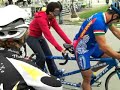 Tandem ciechi, una ragazza vedente lo prova