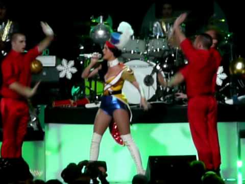 Katy Perry: Z100s Jingle Ball 2010 Sexy 
