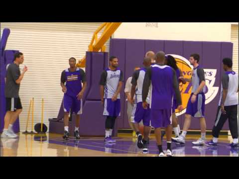 Video: Kobe Bryant Returns To Practice!