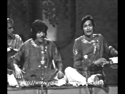 Thumari - A precious thumri by ustad amanat ali khan and ustad fateh ali khan.