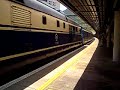 [CNR] T817 passes through Kowloon Tong station