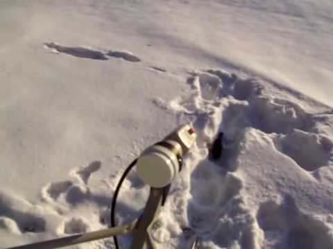 traxis - http://www.FridgeFTA.info A quick demonstration of of the super easy to use EasyFind System...in 10F Minnesota weather. Buy the EasyFind system at the Fridge...