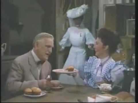 Agnes Moorehead