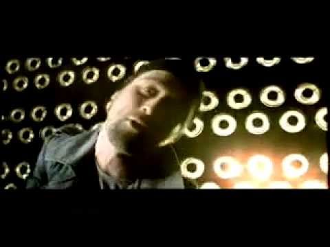 skeemz - Belgian Urban / Hiphop band with Lady Linn, DJ Buzz (aka Howie Dunham), Mc Six, Isolde Lasoen, Jan Goossens, Cas Longman, Peter Ryckeboer 2006.