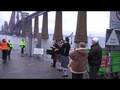 videos de Queen Elizabeth 2 on the firth of forth for the final time!