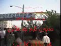 آتش زدن بنر خامنه اي -18 تير 88.wmv