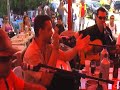 celinho da copa lord, acompanhado pelo grupo n�mero baixo, no restaurante pra�a 11, dia 2 de dezembro de 2007, dia nacional do samba, comemorado pela primeira vez em s�o jos� (sc), organizado pela associa��o dos sambistas da grande florian�polis.
celinho cantando samba pr�prio, dividindo a faixa com mar�al do samba.

v�deo avermelhado, porque a lona que cobre a roda � vermelha.