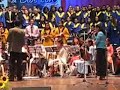 Congreso de música 2007 en medellín de la Iglesia Pentecostal Unida de Colombia. Hermana Liliana de Gómez cantando 