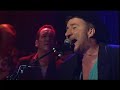 Jon Cleay performs \"When You Get Back\" for RocKwiz