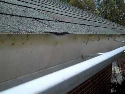 how to unclog soffit vents