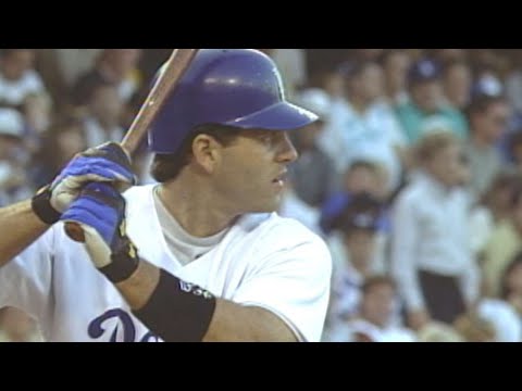 Video: Eric Karros hits two home runs in Game 2 of '95 NLDS