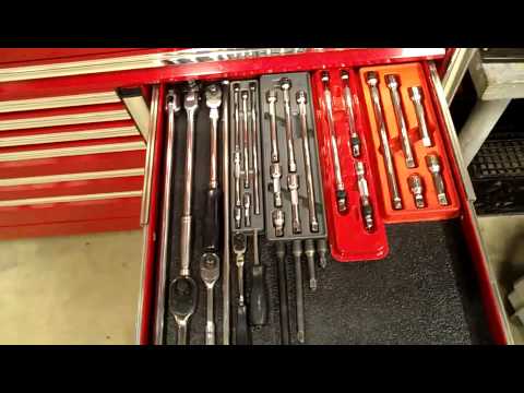 how to open a snap on tool box