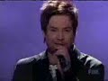 david cook performs i dont wanna miss a thing by aerosmith, he did an amazing performance. 
