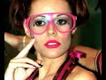 Bekijk muziek clip van Deee-Lite met Call Me