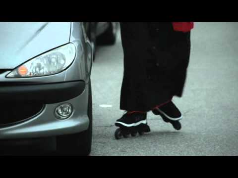 Video Save a wedding with Hypno skates.